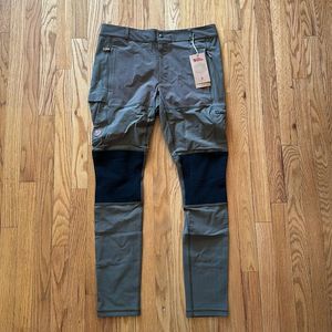 Fjallraven NWT sz L Abisko Trekking Tights in Tarmac zip fly and zip pockets new
